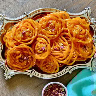 Jelebi(Gud ka Jelebi) per LB  (Popular Item)