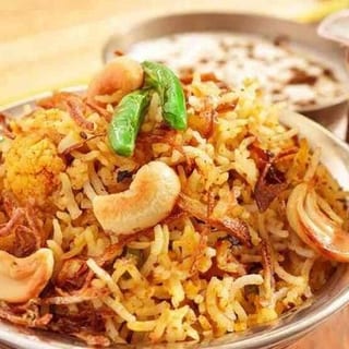 Vijayawada Veggie Biryani (V)