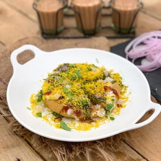 Kachori Chaat (Vegeterian)